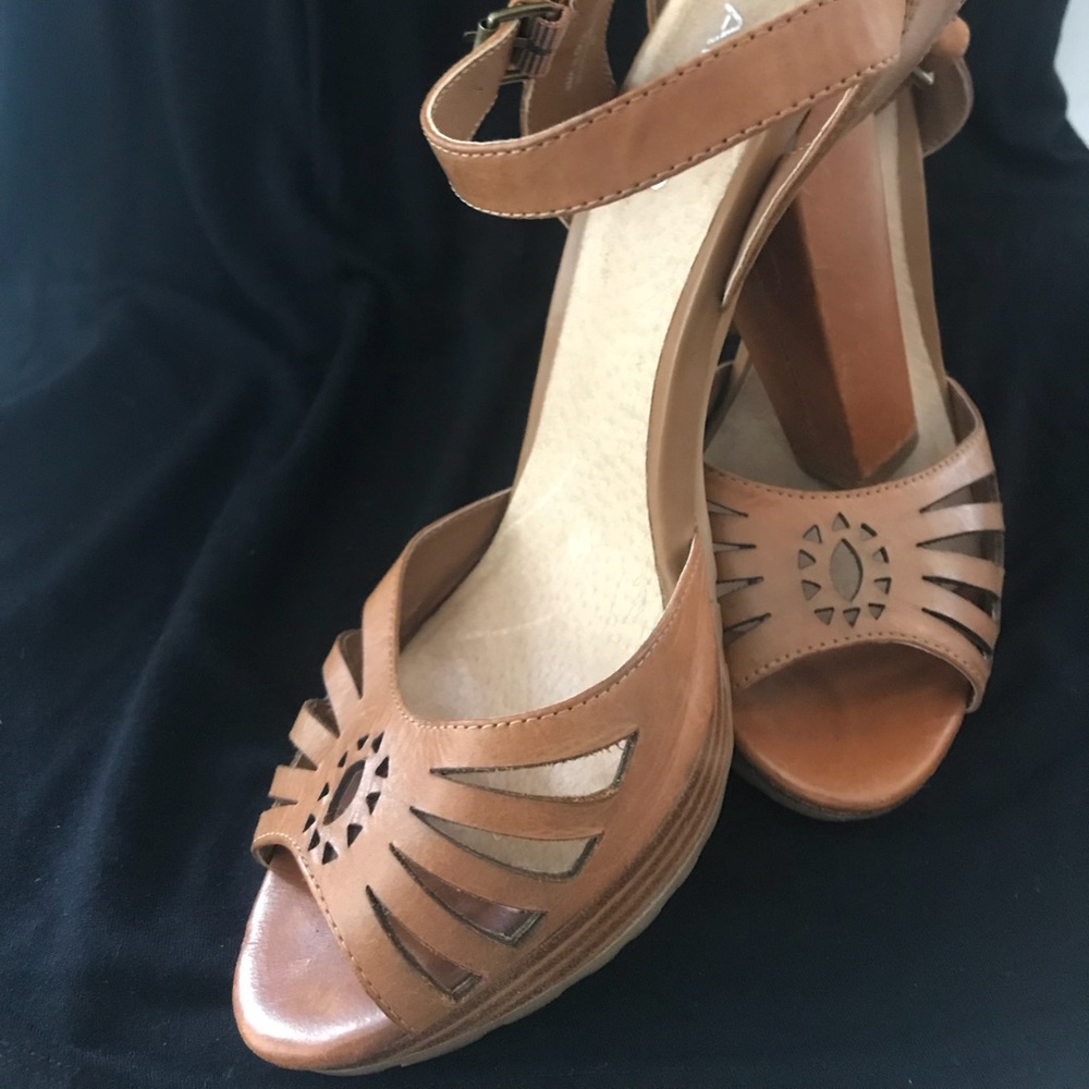Aldo sandals